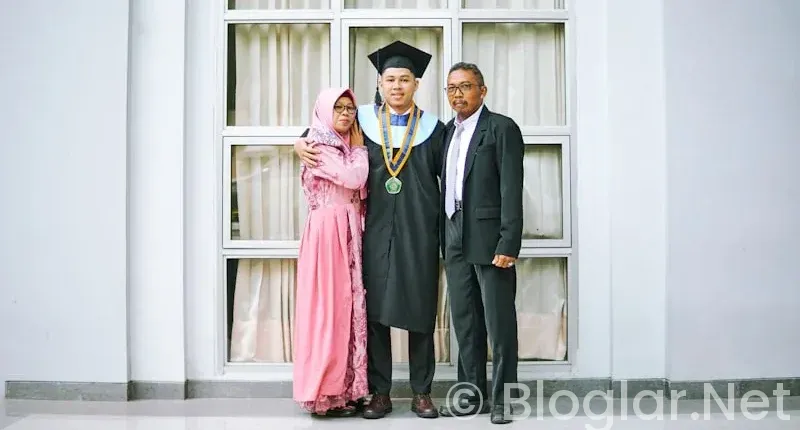 4 YILLIK İŞLETME MEZUNU İŞ İLANLARI