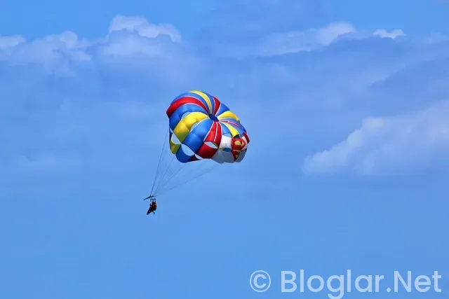 CANLI YAYIN YAPARAK PARA KAZANDİRAN UYGULAMALAR