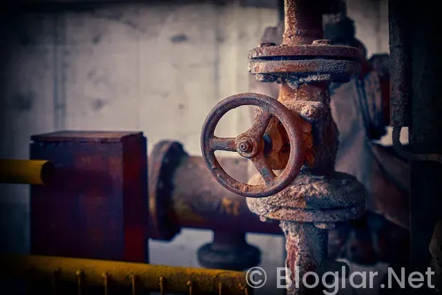 Villaya yatılı bekçi aile Sahibinden