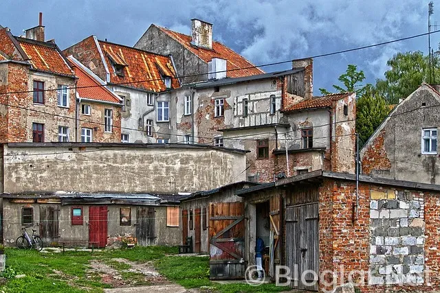 Villaya yatılı bekçi aile Sahibinden