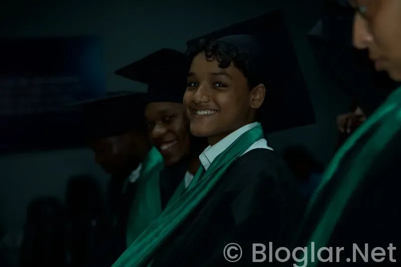 YENİ MEZUN İŞ İLANLARI YENİ MEZUN İŞ İLANLARI